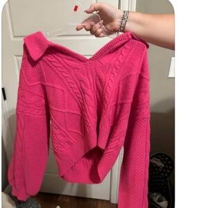 Steve Madden V-Neck Sweater in Vibrant Pink